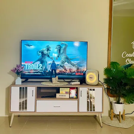 Coastal Calm Staycation-Urban Deca Manila