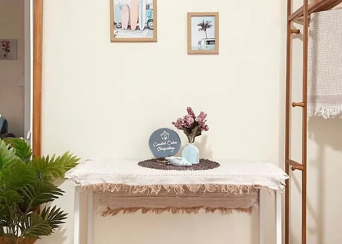 Coastal Calm Staycation-urban Deca *