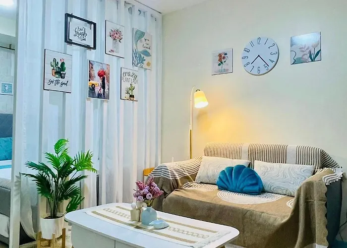 Coastal Calm Staycation-urban Deca Manila